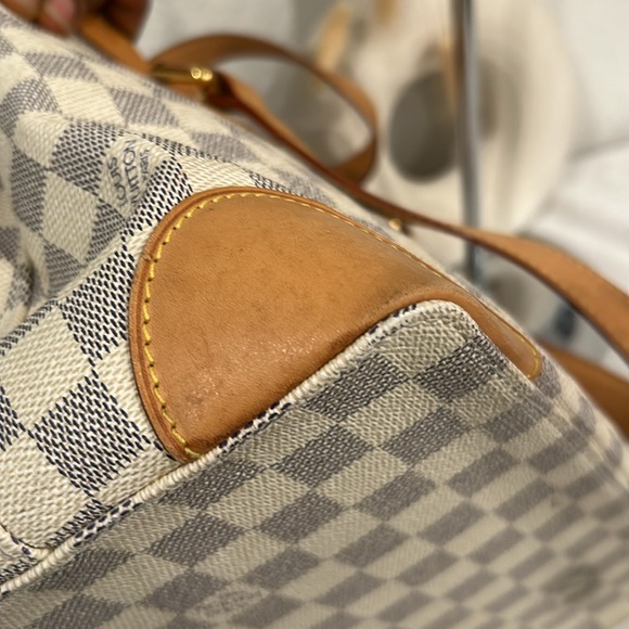 Authentic Louis Vuitton Hampstead Azure pm bag + COA - Picture 9 of 16